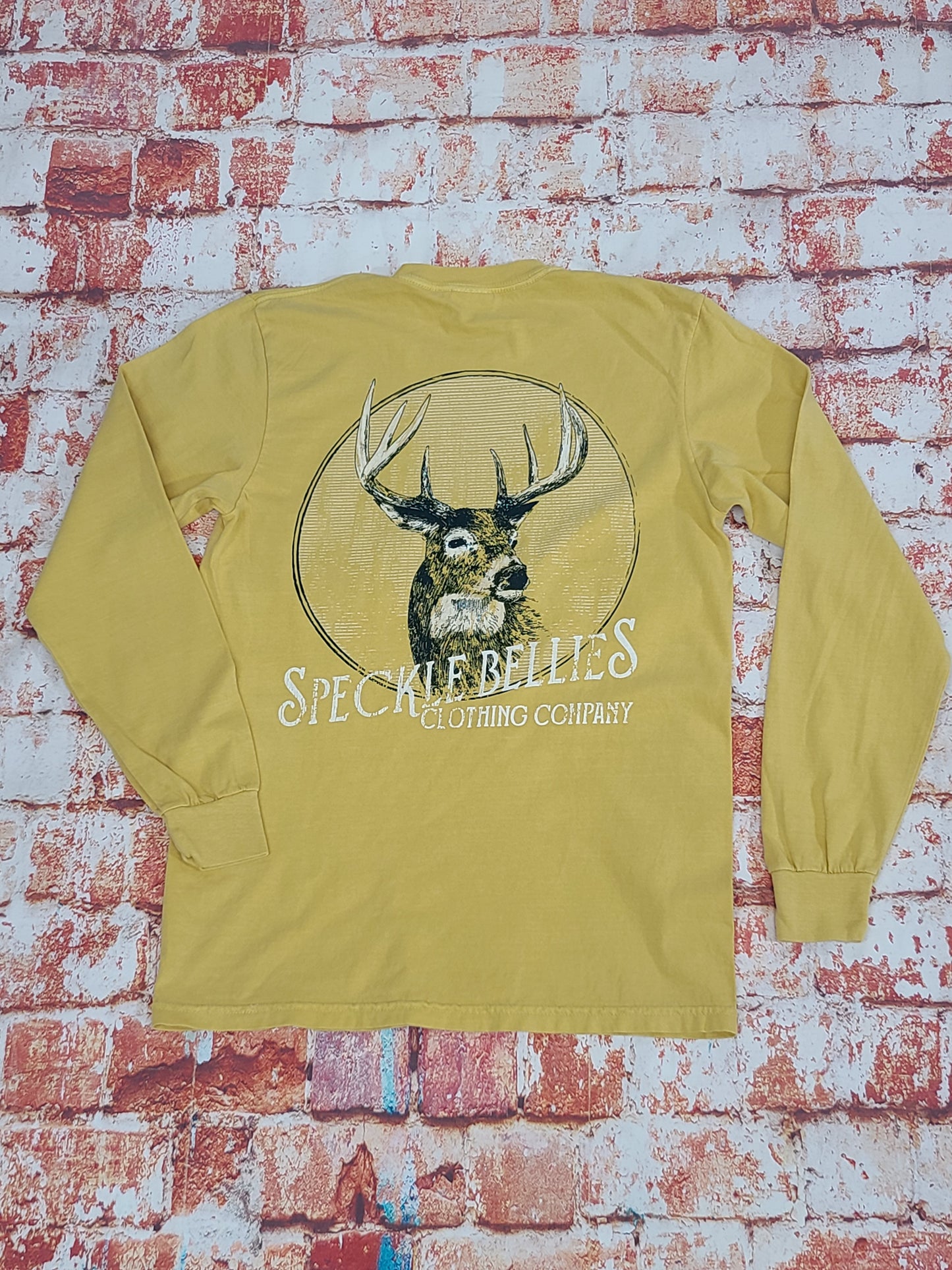 Circle Buck Long Sleeve