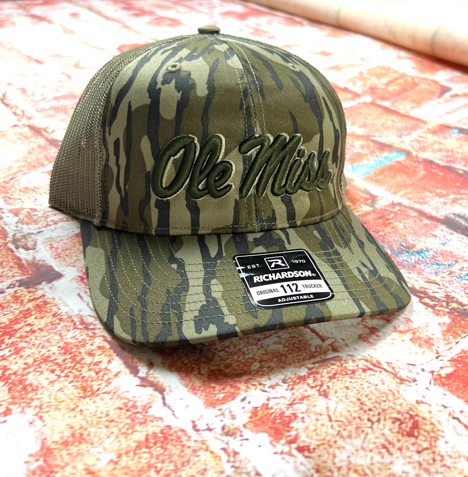 Script Ole Miss Puff Bottomland – Speckle Bellies