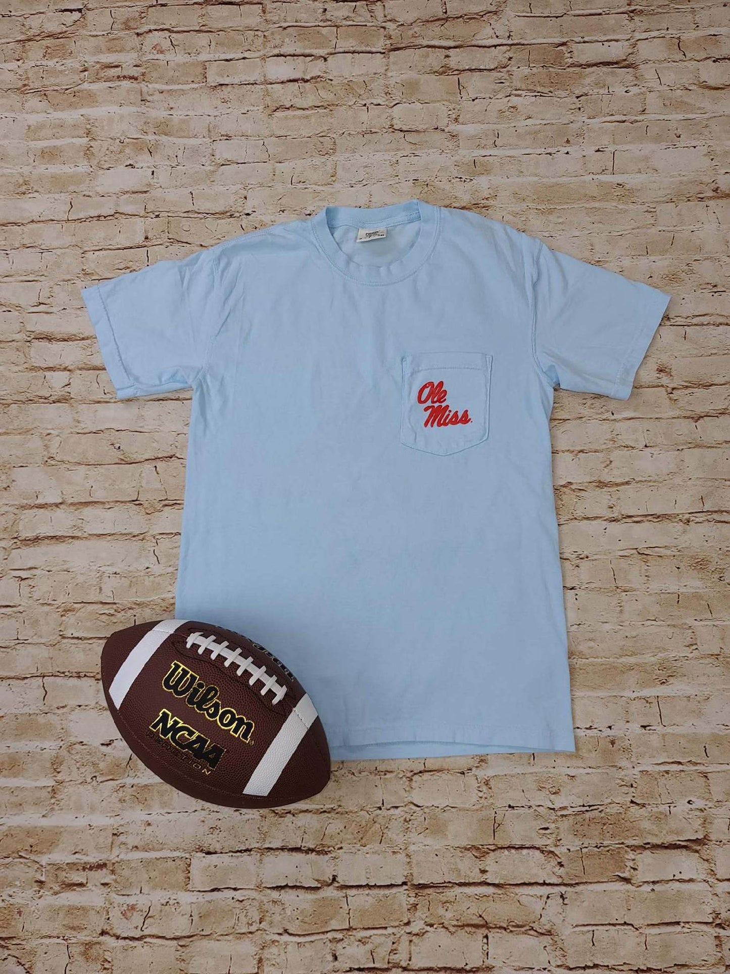 Ole Miss Lane Train Pocket Tee