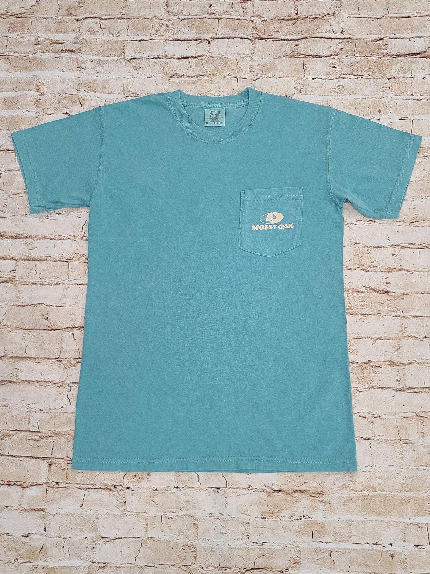 Mossy Oak Sand Logo Pocket Tee